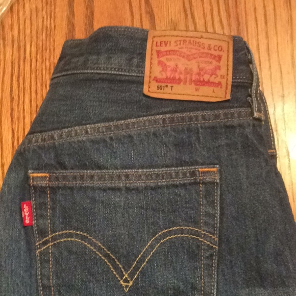 5t levis jeans